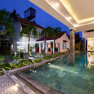 Hotel Legend
