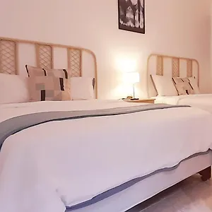 hotel-plaza-kavia.comcaribbean.com/